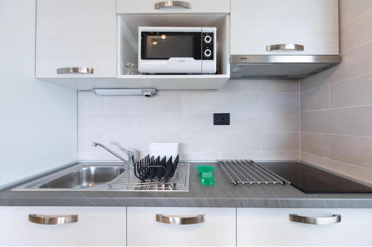 Residence4A-Appartamento Bianco رافني المظهر الخارجي الصورة