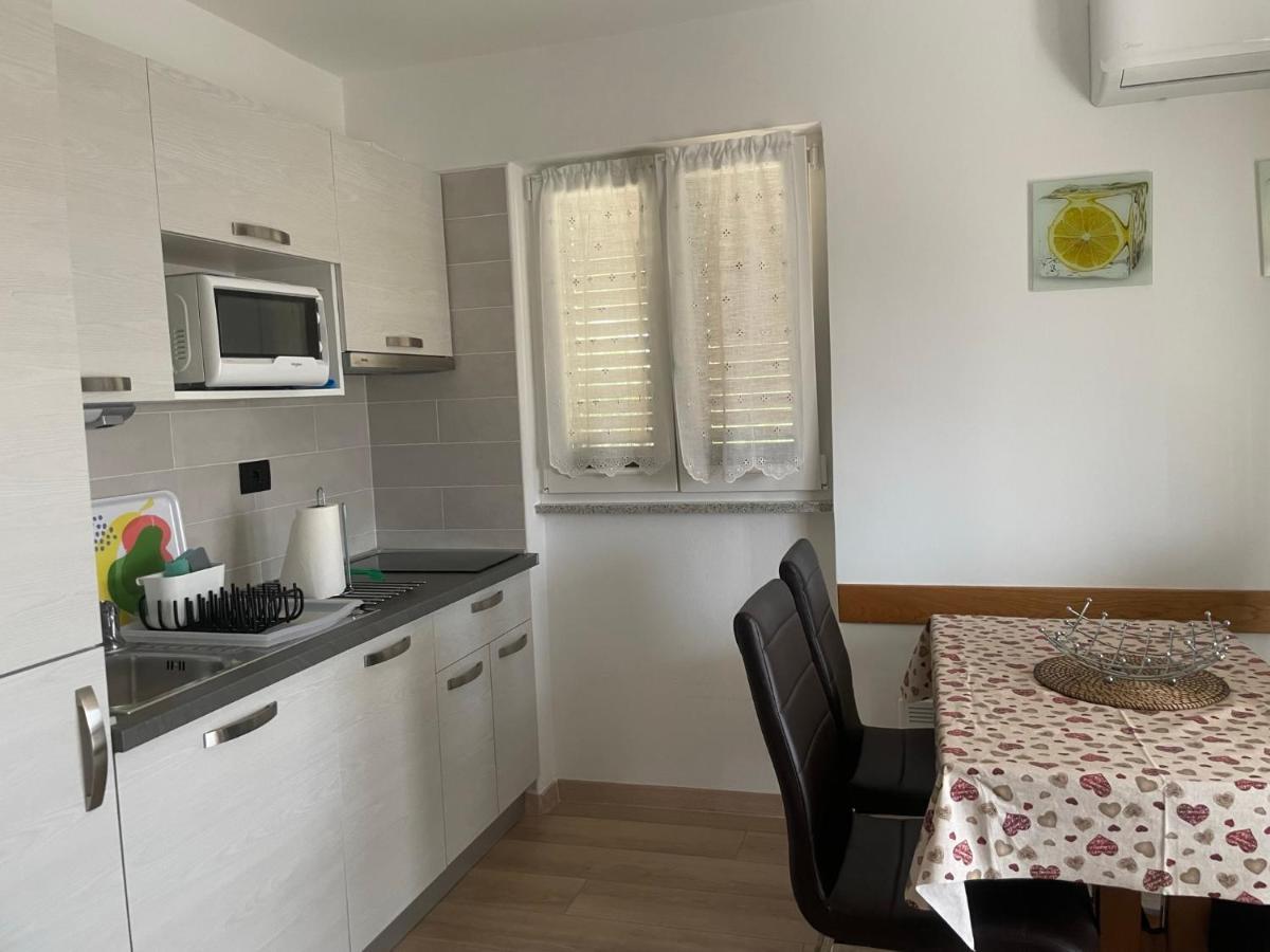 Residence4A-Appartamento Bianco رافني المظهر الخارجي الصورة
