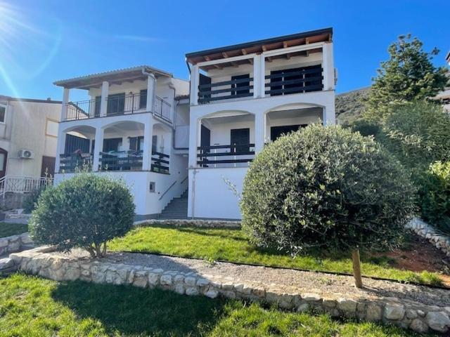Residence4A-Appartamento Bianco رافني المظهر الخارجي الصورة